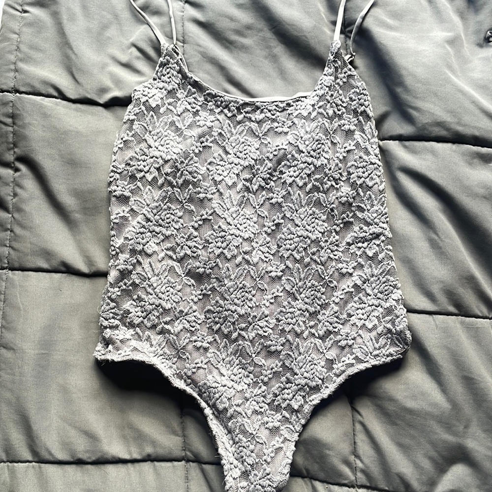 Revamped body suit size L